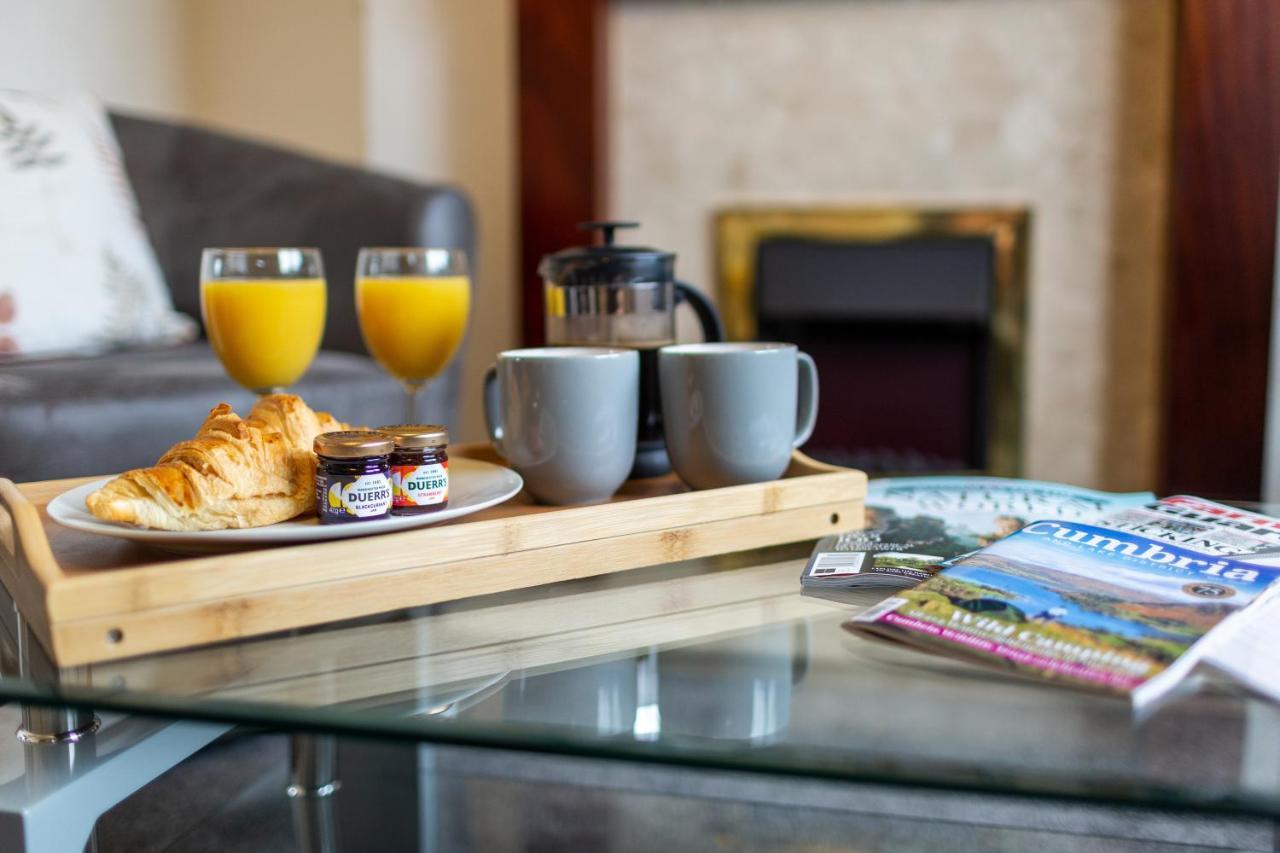 Apartamento Adrian House, Near Hospital, Easy Parking + Garden Carlisle  Exterior foto