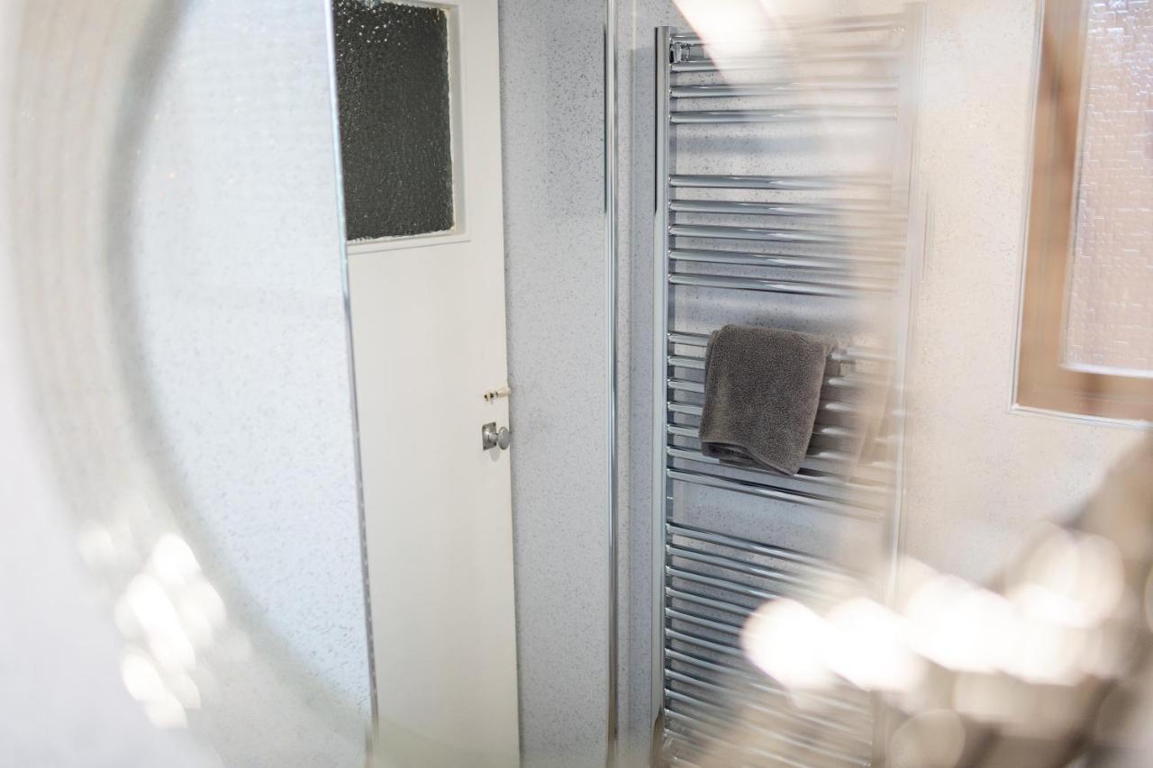 Apartamento Adrian House, Near Hospital, Easy Parking + Garden Carlisle  Exterior foto